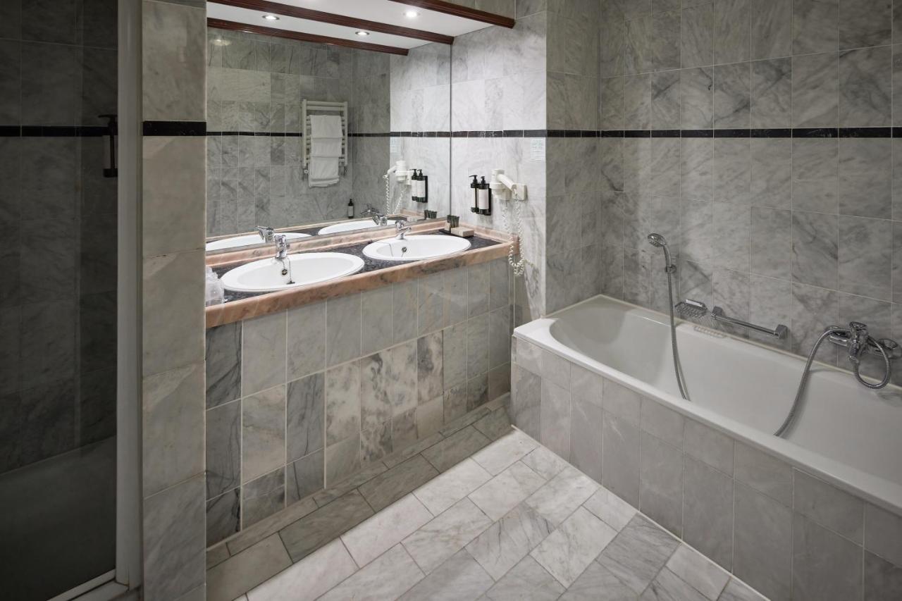 Hotel Gladbeck Van Der Valk Екстериор снимка