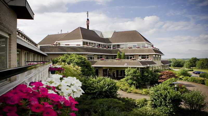 Hotel Gladbeck Van Der Valk Екстериор снимка