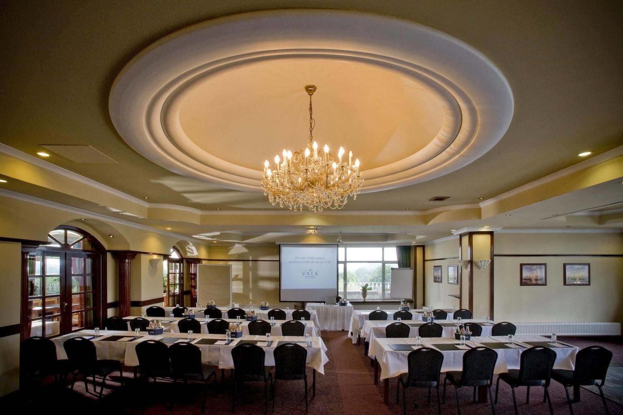Hotel Gladbeck Van Der Valk Екстериор снимка