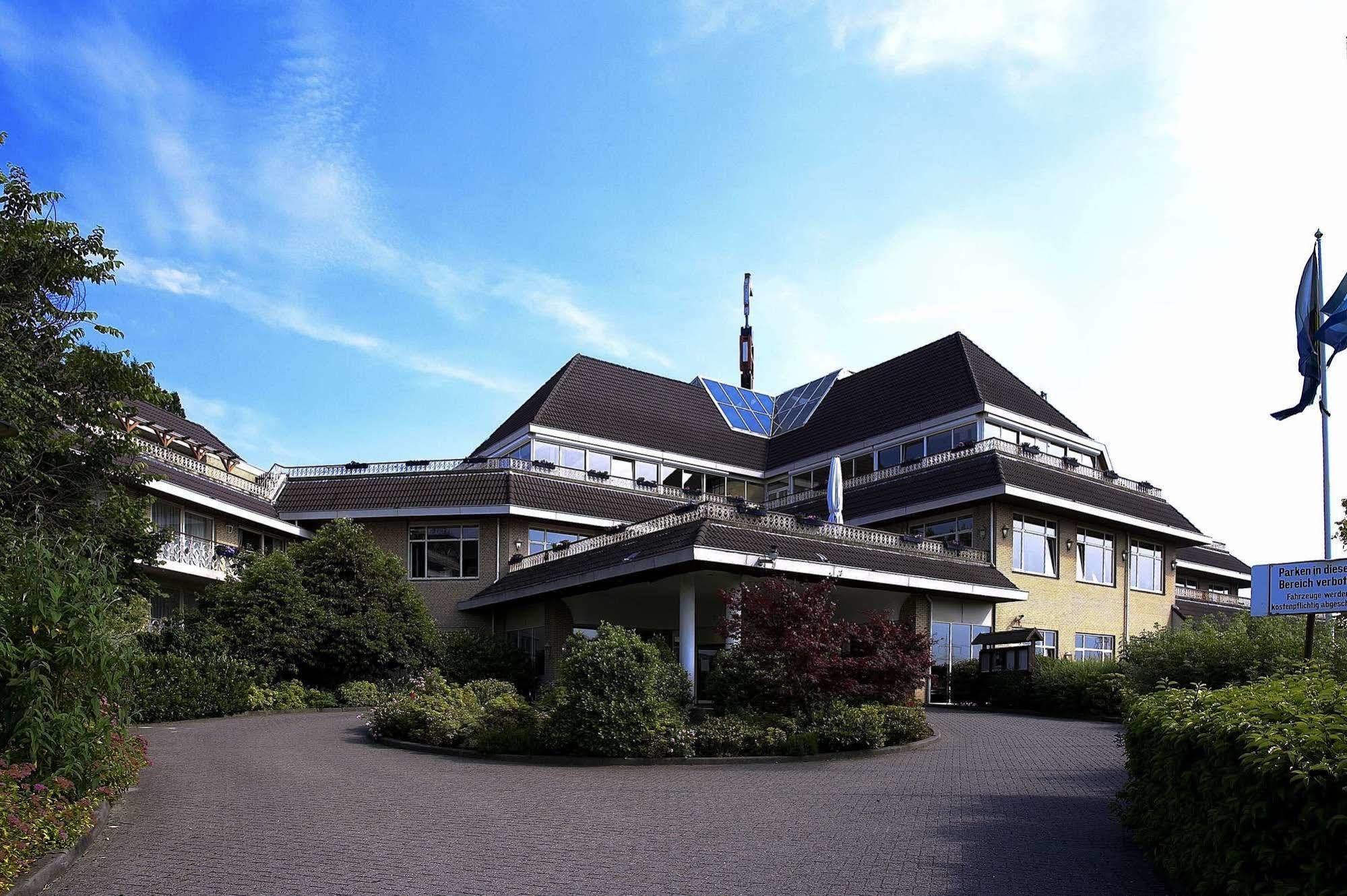 Hotel Gladbeck Van Der Valk Екстериор снимка